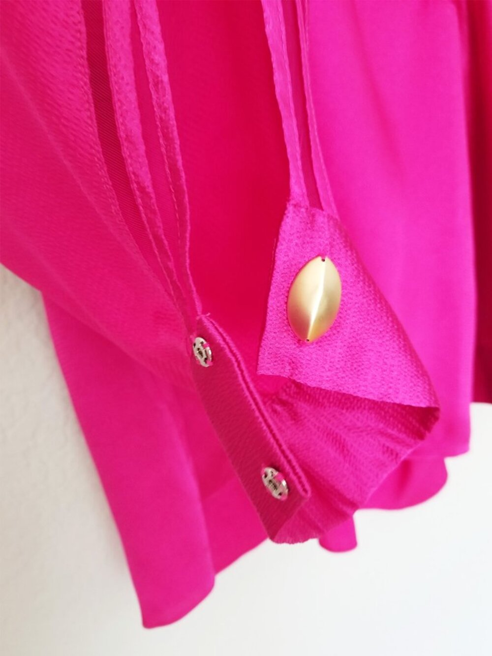 Sachin + Babi Adelaide V Neck Satin Blouse Top Pink Batwing Plus Size 2XL $395 - Picture 9 of 15